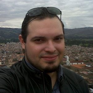 Meet your Posher, José m.